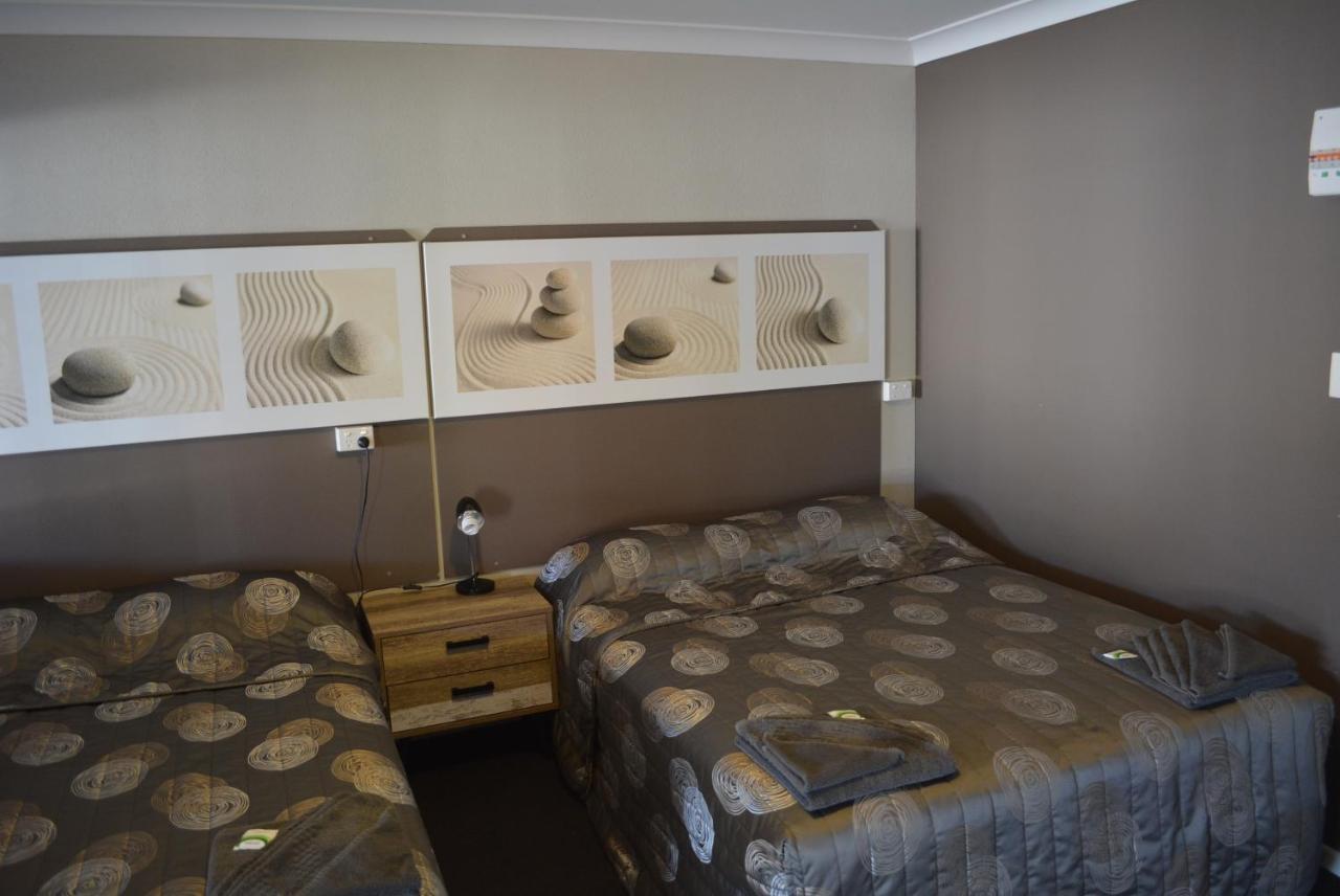 Carmila Sands Motel Bagian luar foto